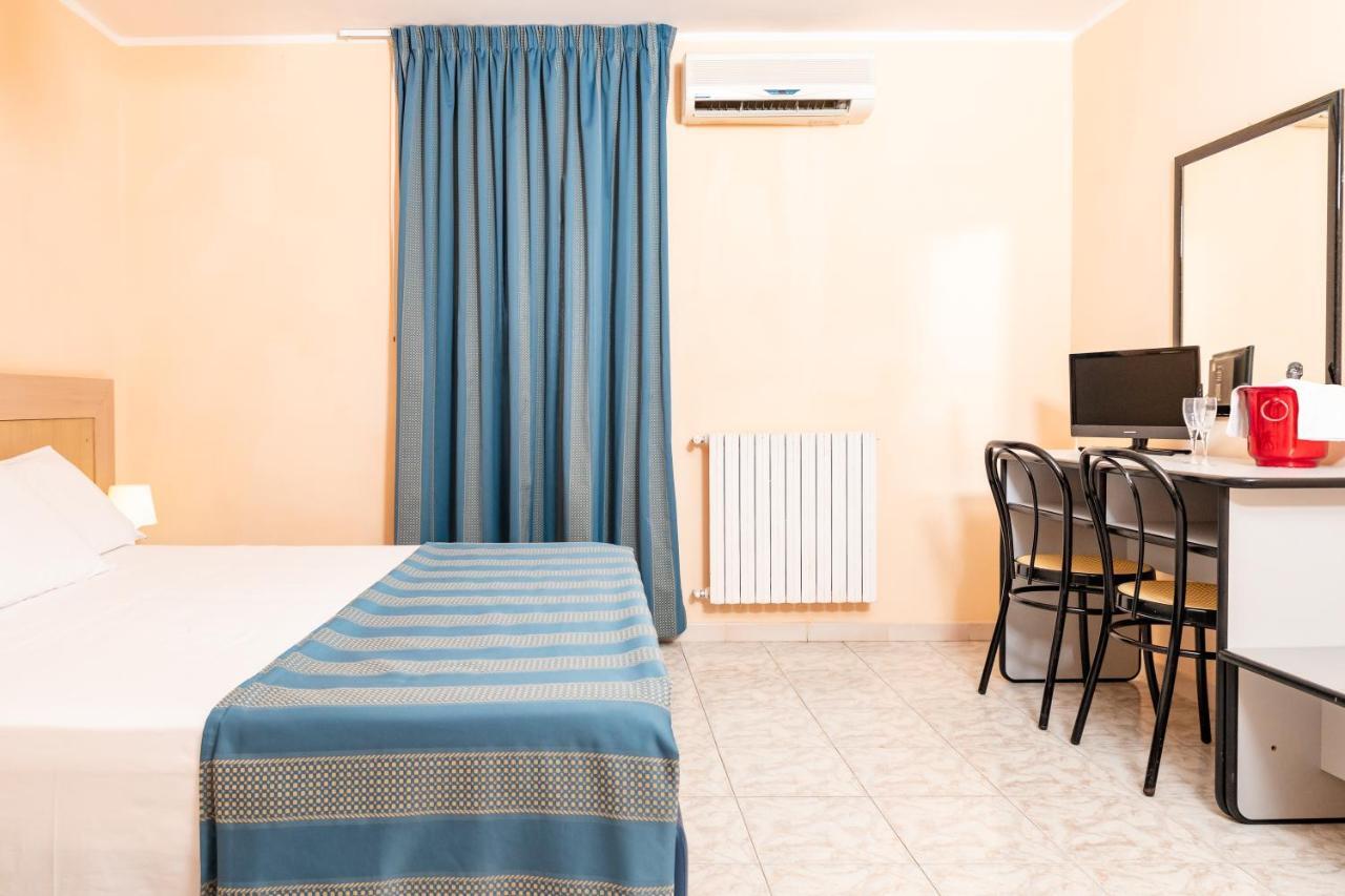 Racar Hotel Frigole Exterior foto