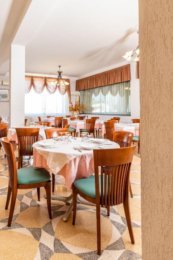 Racar Hotel Frigole Exterior foto